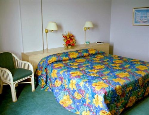 Garraway Hotel Roseau Bagian luar foto